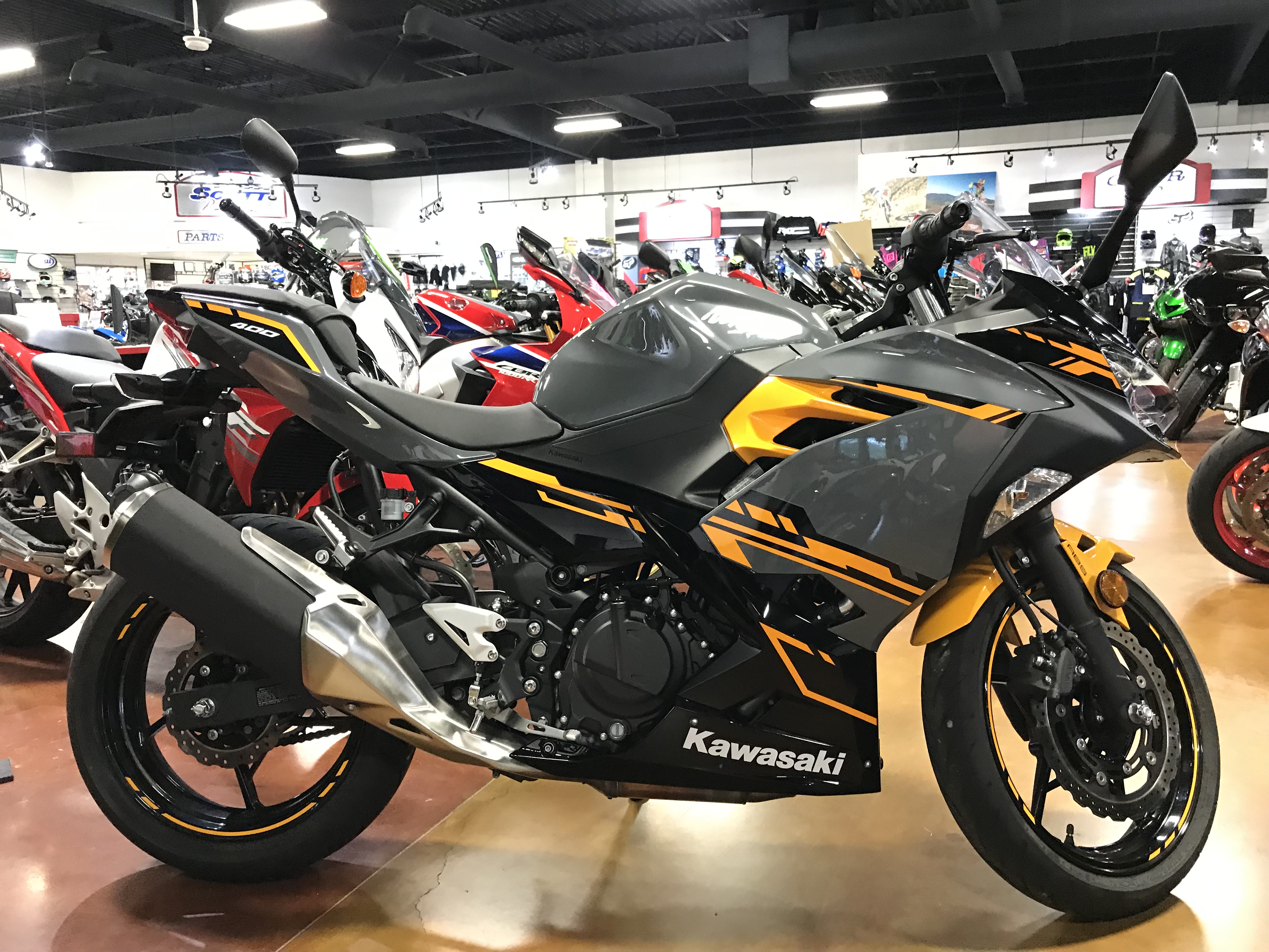 2018 Ninja Kawasaki 400