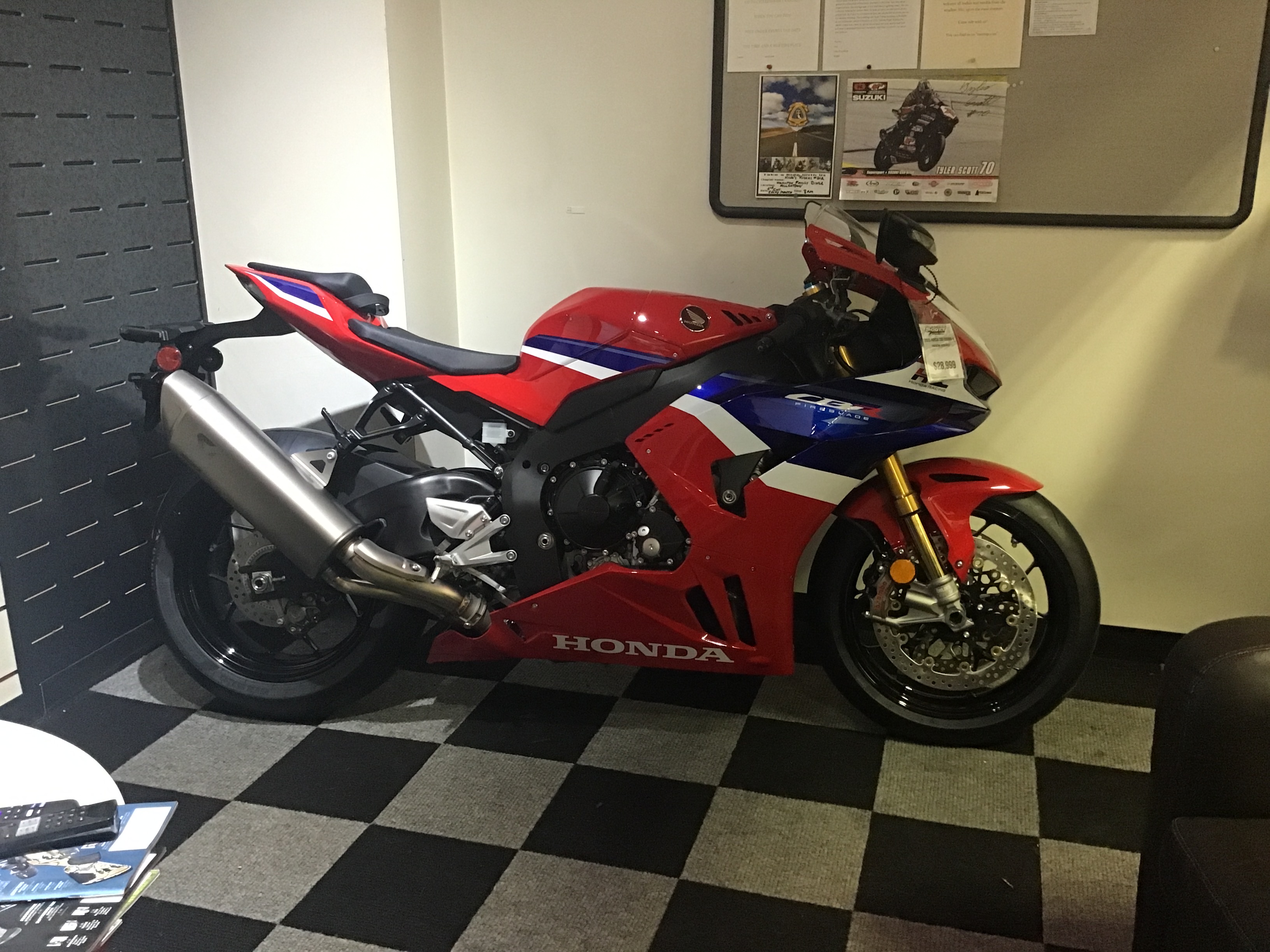 New 2025 FX 390 MT CBR1000RR R For Sale Scott Powersports Coopersburg PA